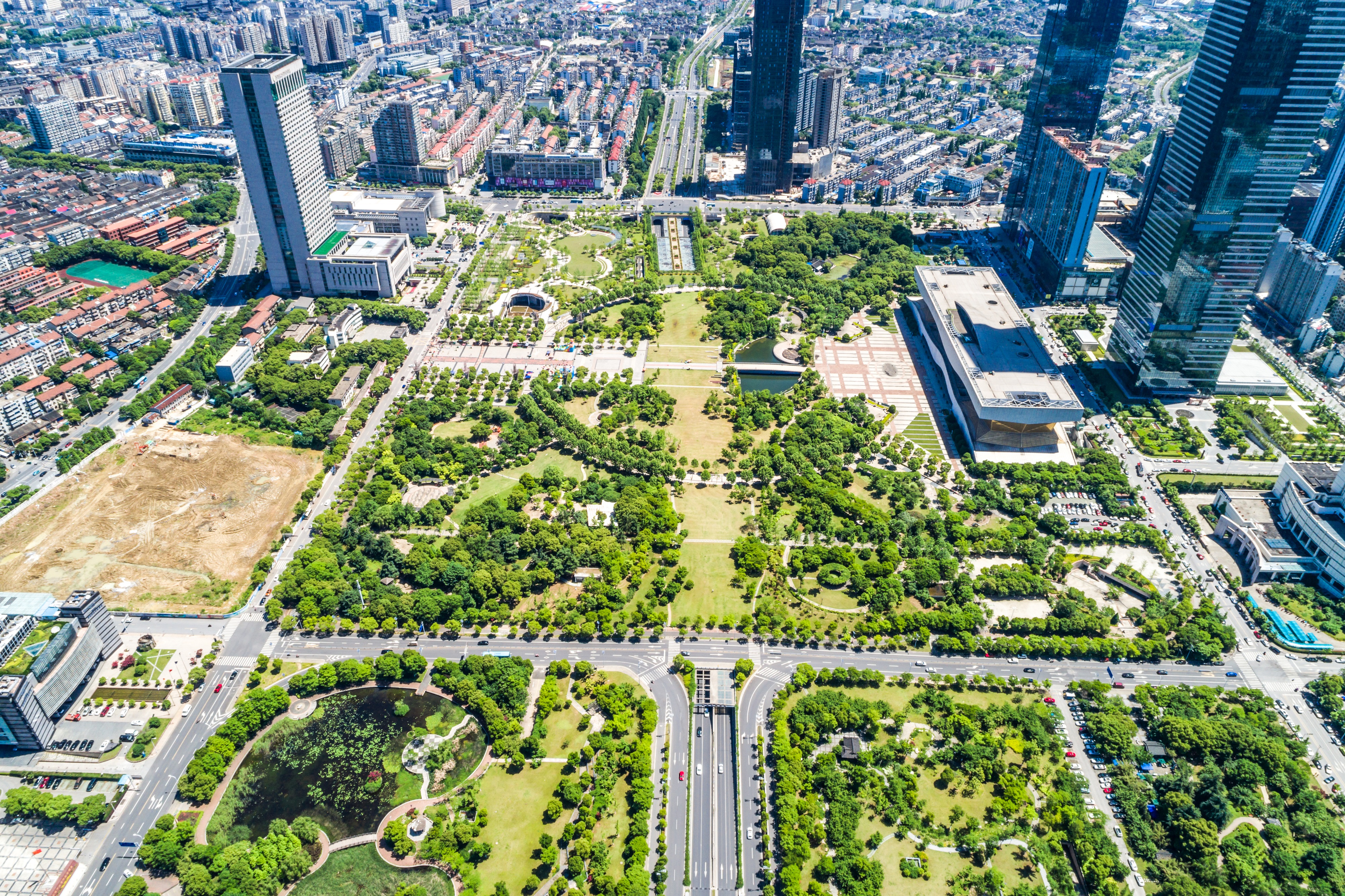 Commercial Land